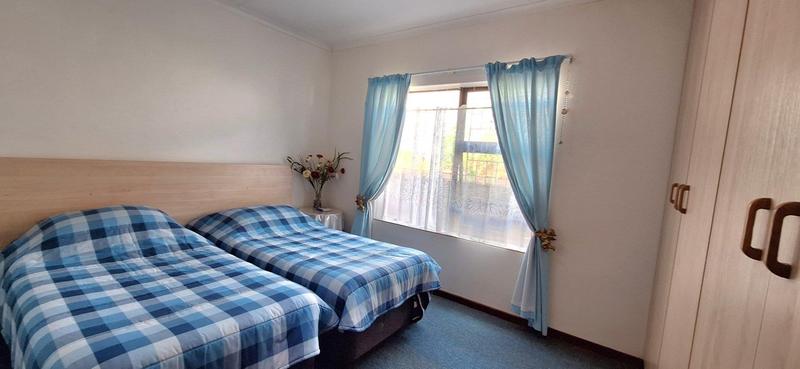 3 Bedroom Property for Sale in Fraaiuitsig Western Cape